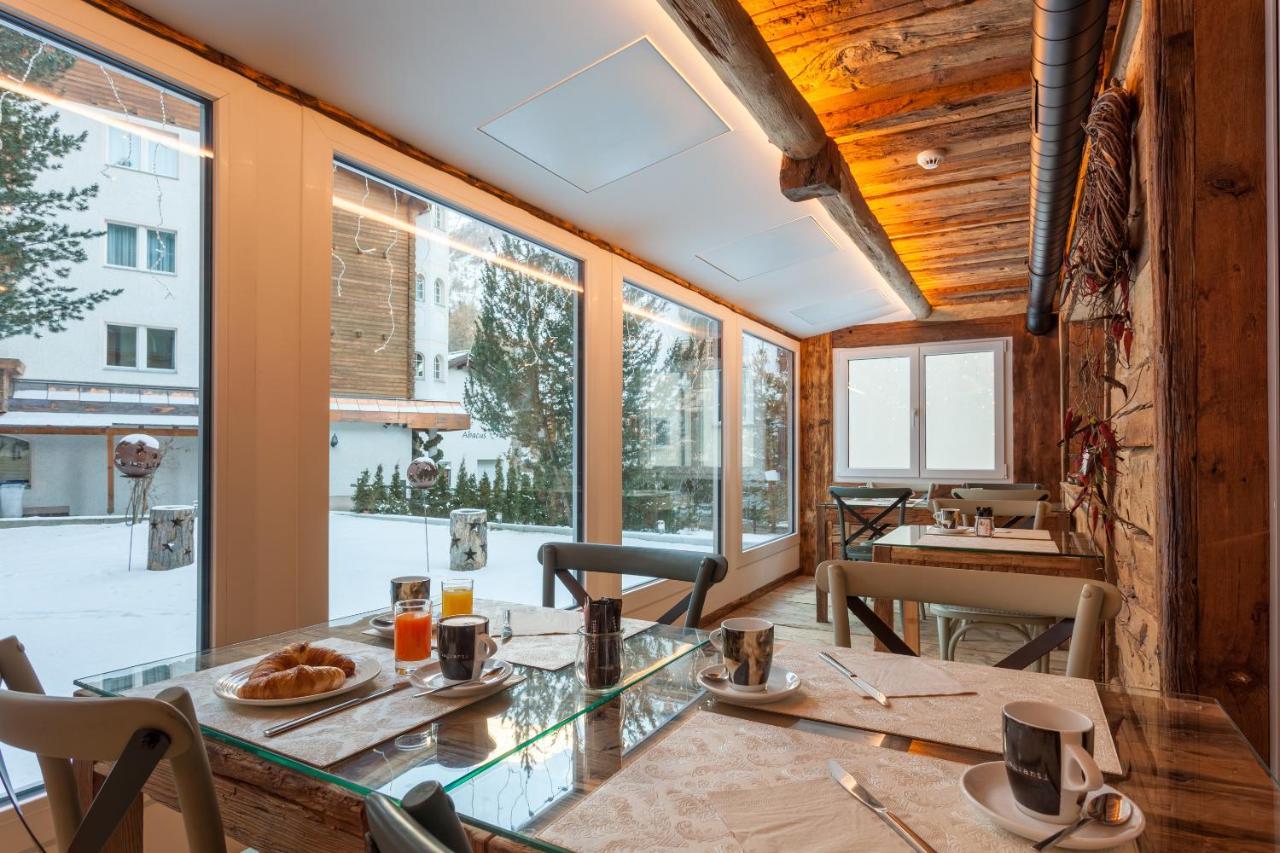 Jaegerhof Serviced Apartements เซอร์แมท ภายนอก รูปภาพ
