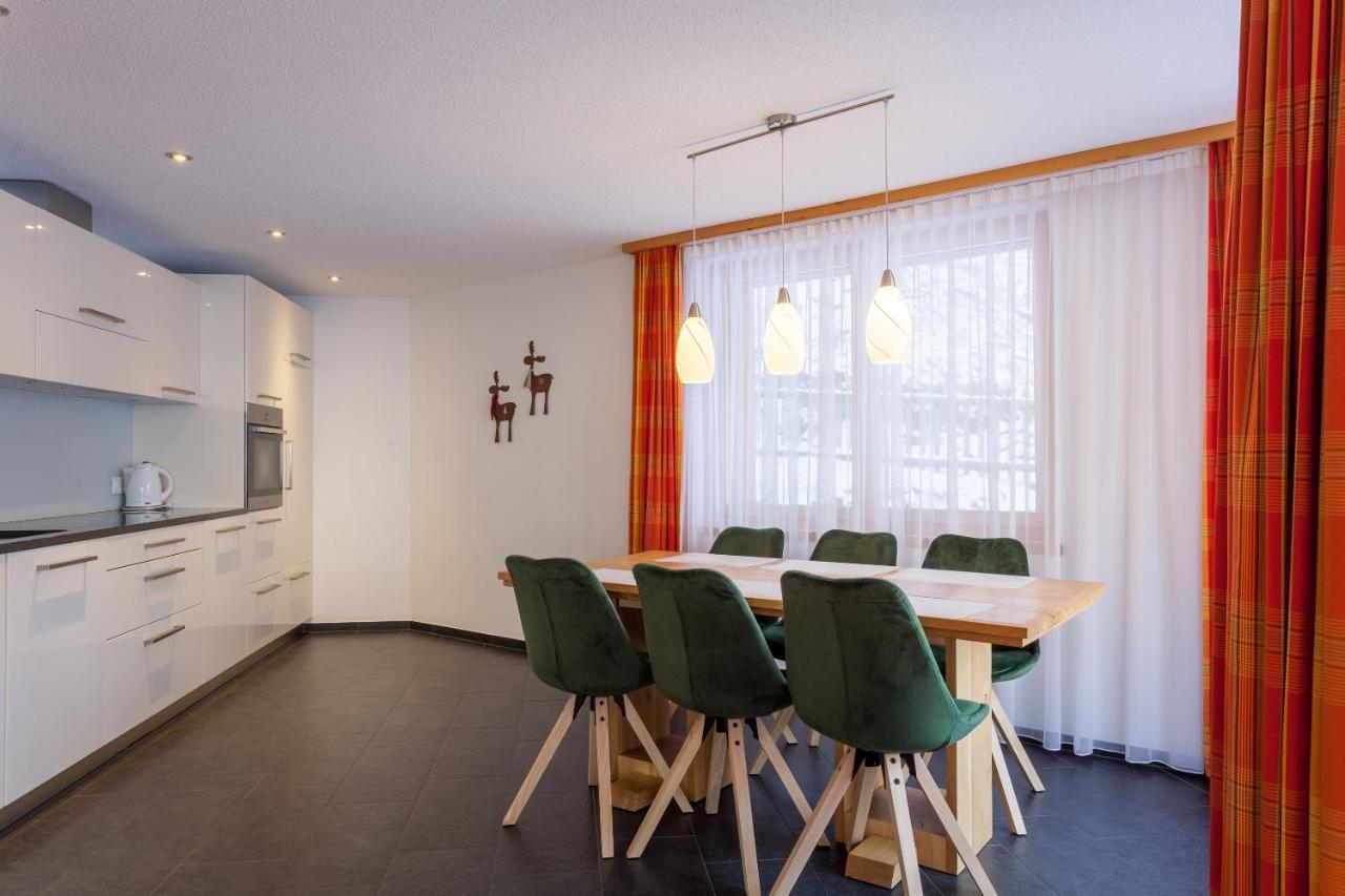 Jaegerhof Serviced Apartements เซอร์แมท ภายนอก รูปภาพ